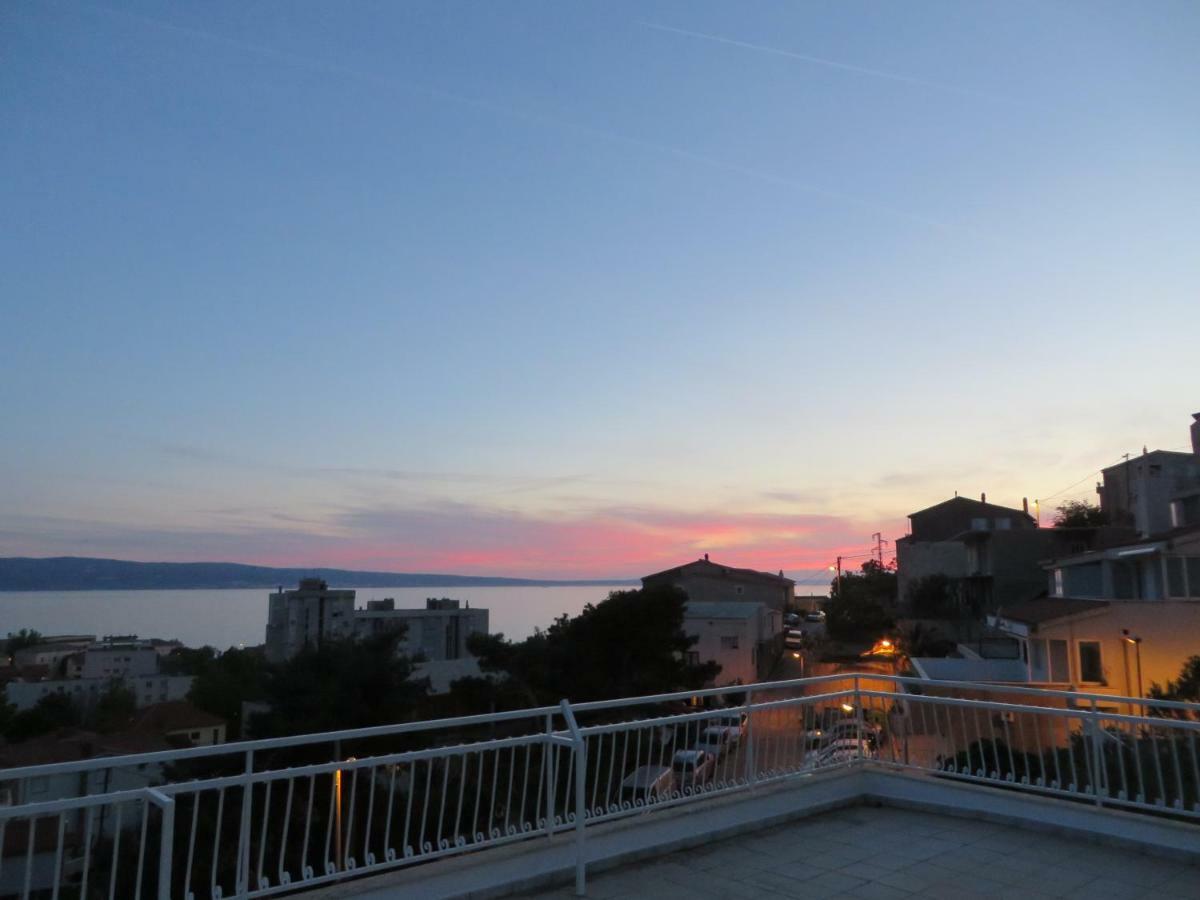 Apartmani Raos Dugi Rat Exterior photo